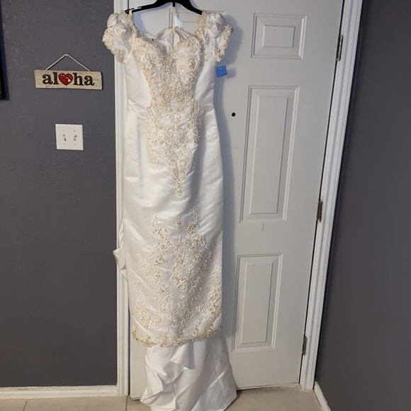 Bill Levkoff Dresses & Skirts - Gold Pearl Wedding Dress